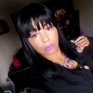 Meet your Posher, Abigail